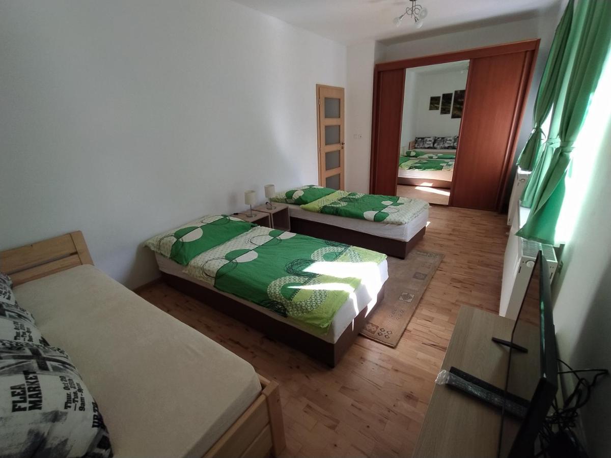 Apartmany Lono Jičín Exterior foto
