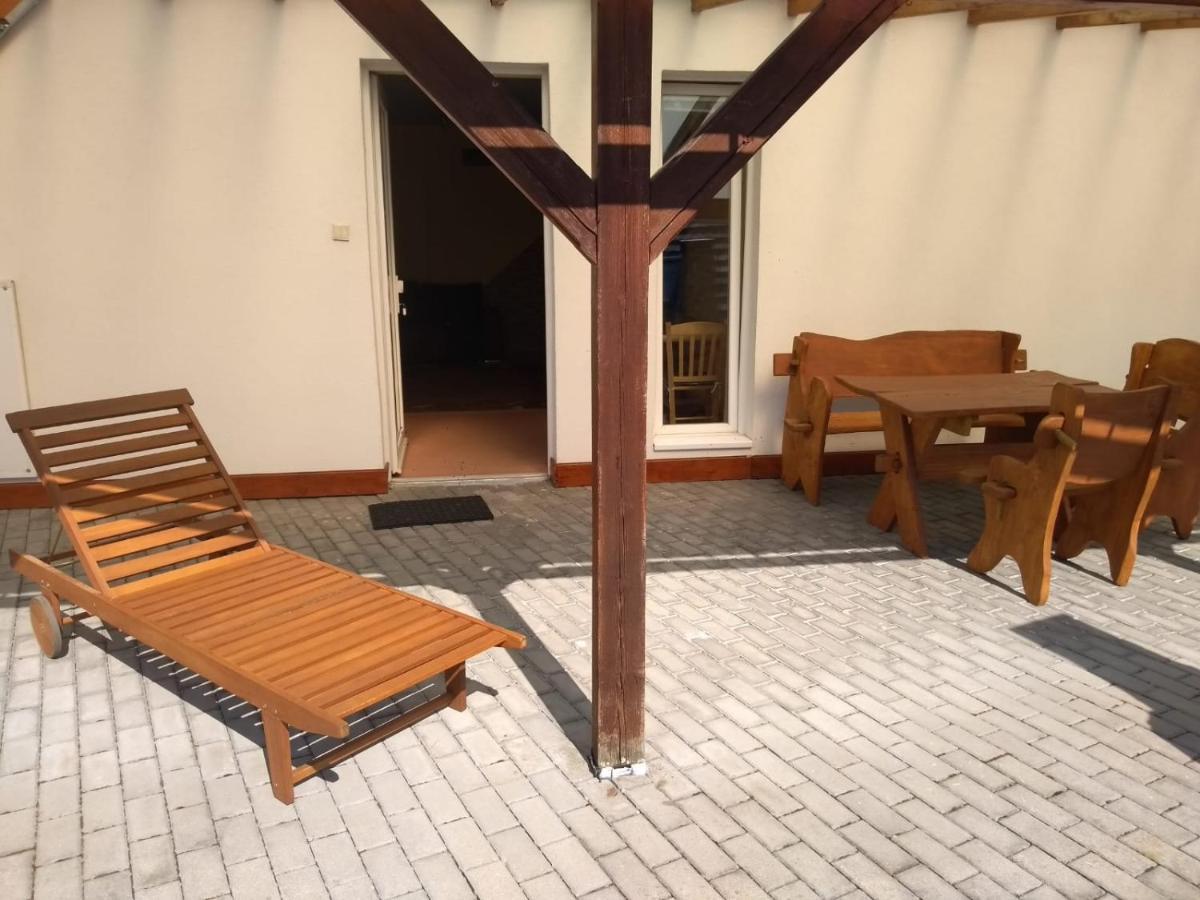 Apartmany Lono Jičín Exterior foto
